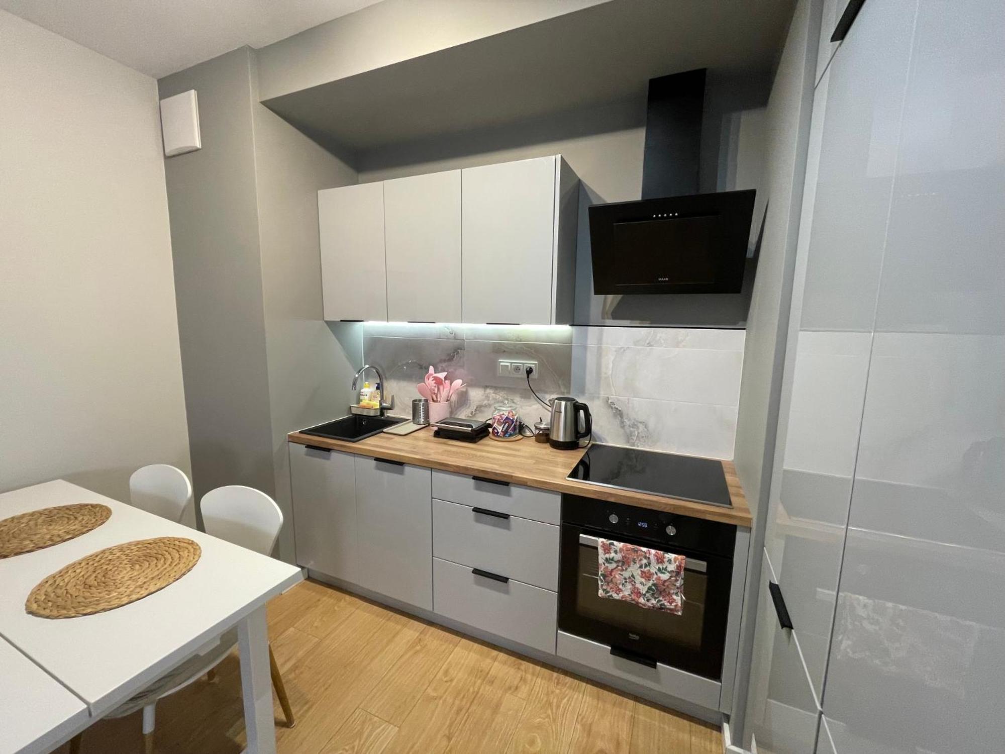 Essence Lux Apartment, Free Parking, Self Check-In 24H Познань Экстерьер фото