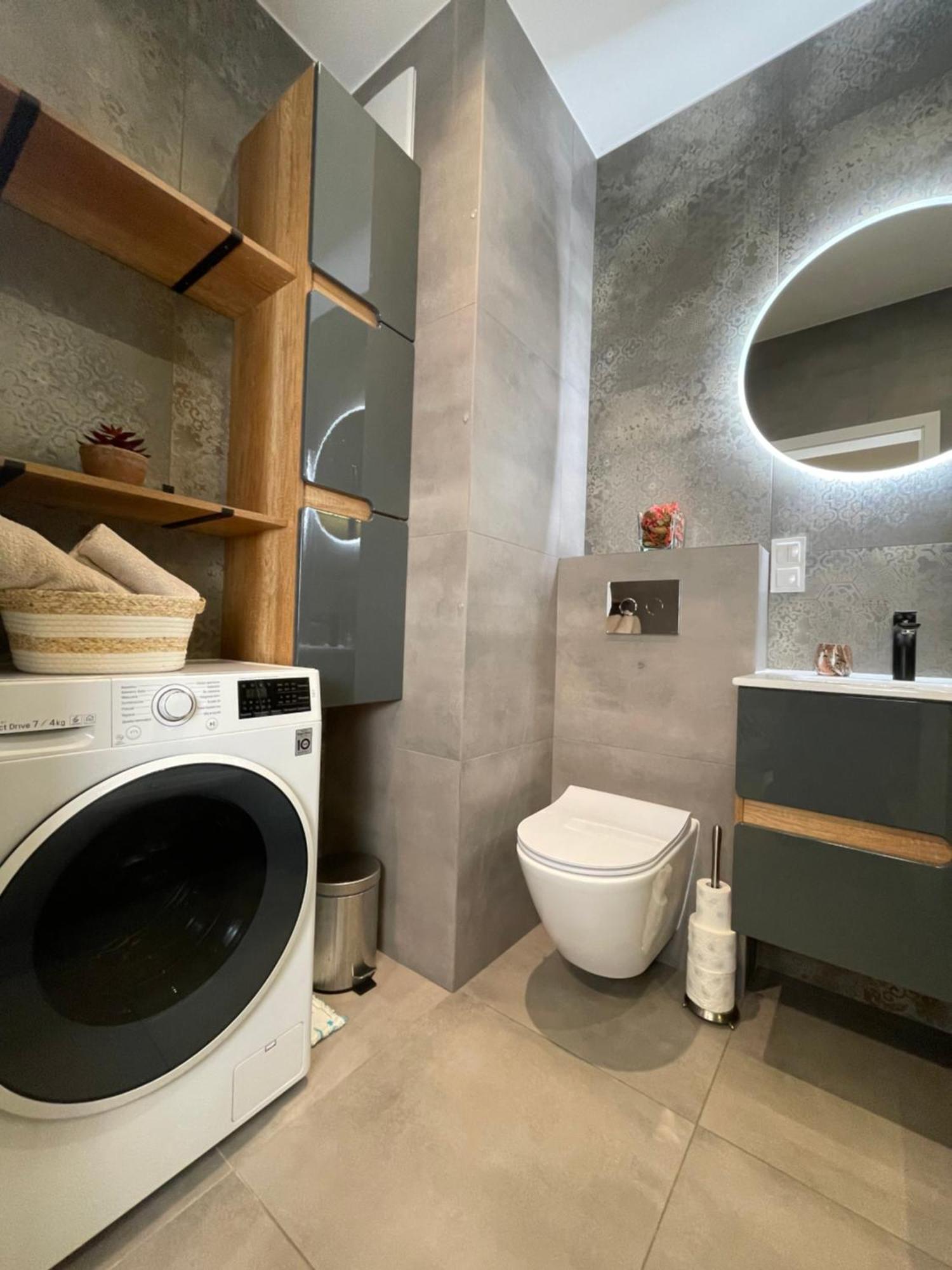 Essence Lux Apartment, Free Parking, Self Check-In 24H Познань Экстерьер фото